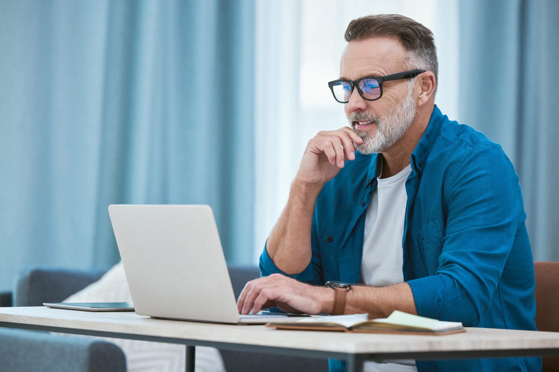 Illustratie van een professionele website laten maken voor je bedrijf